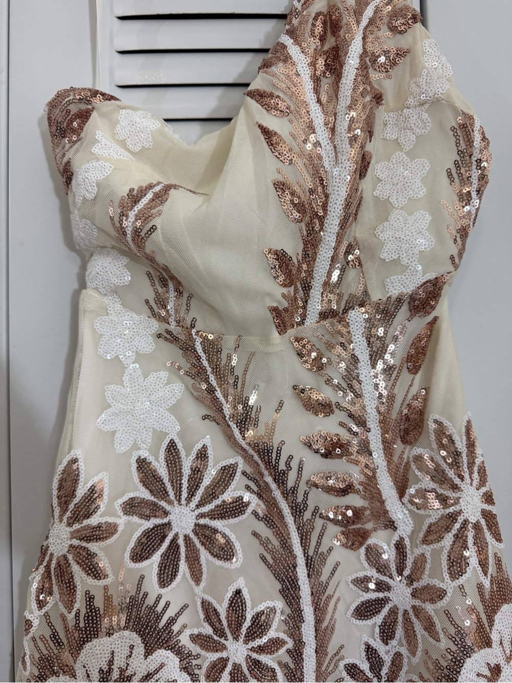 Selfie Leslie White Mini Dress with brown Gold Lace Accents - Picture 7 of 8